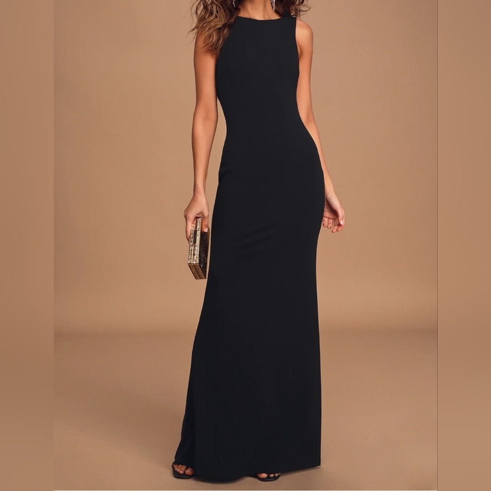 Lulu's long black dress